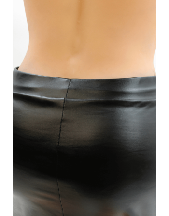 Mini Jupe Noire Sifia – Simili Cuir Mat & Glamour